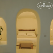 Mystique a Luxury Collection Hotel Santorini