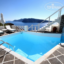 Oia Mare Villas