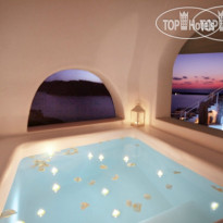 Oia Mare Villas
