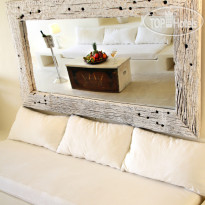 Oia Mare Villas