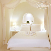 Oia Mare Villas