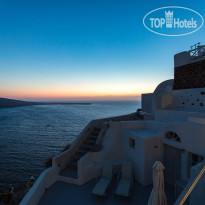 Oia Mare Villas