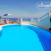 Erato Apartments & Studios 