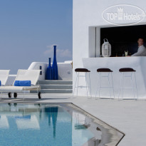 Grace Santorini Infinity Pool and Bar