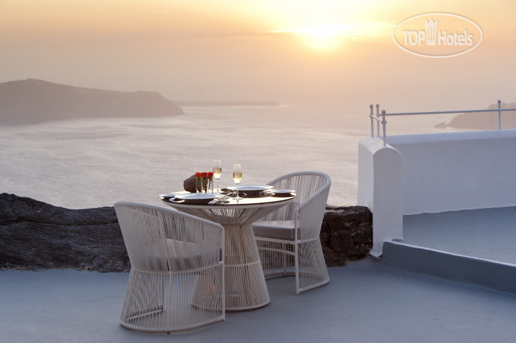 Grace Santorini