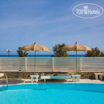 Anemos Beach Lounge