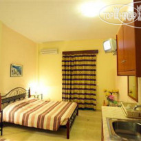 Mary Studios & Apartments