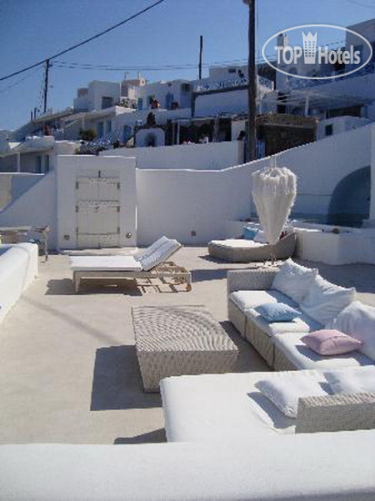 Hotelier's photos White APT