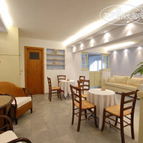 Al Mare Studios & Rooms Холл