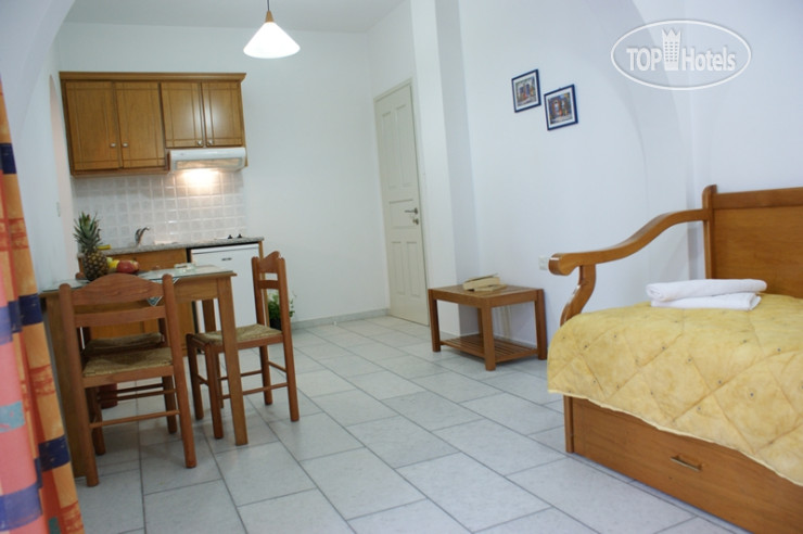 New photos from tourists Oniro Beach Studios 