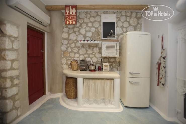 New photos from tourists Archaion Kallos Private Villa