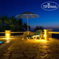 Koumbara Sunset Resort 