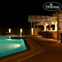 Koumbara Sunset Resort 