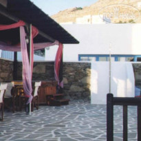 Spyros Place 