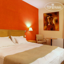 Parnassia Club Hotel
