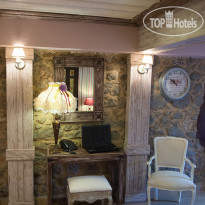 Alexandros Guesthouse