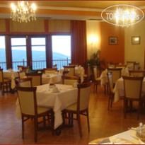 Alpen House Hotel & Suites
