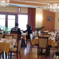 Alpen House Hotel & Suites