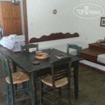 Giola Bungalows Sirines