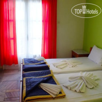 Kinira Beach Hotel 