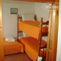 Sgouridis Hotel Трехместный номер