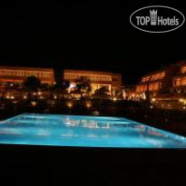 Royal Paradise Beach Resort & Spa 