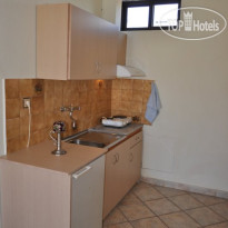 Christos Studios Кухня