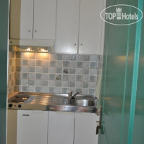 Christos Studios Кухня