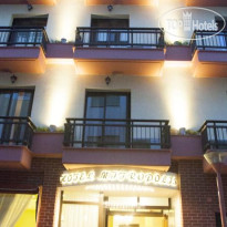 Mitropolis Hotel Отель