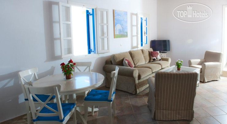 New photos from tourists Oikia Kondos