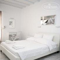 Mr & Mrs White Mykonos