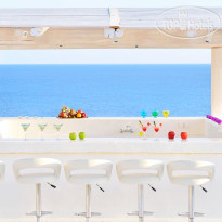 Mykonos Pantheon 
