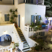 Carbonaki Hotel 
