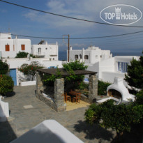 Andriani's Guest House 