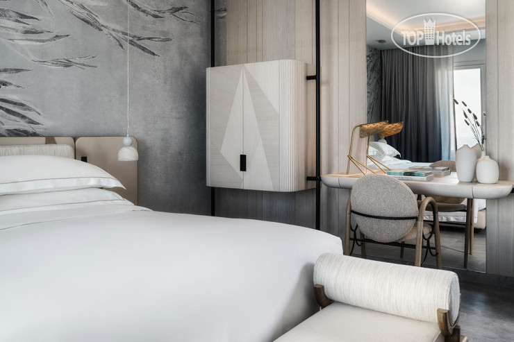 Hotel photo Deos The Myconian Collection 5*