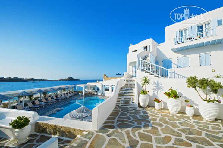 Hotel photo Petinos Beach 4*