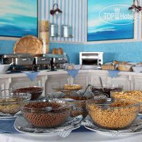Petinos Hotel Blue Myth Restaurant