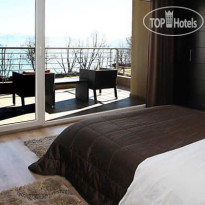 Paralimnio Suites 