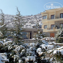 Limneon Crystal Resort 