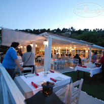 Vassilias Beach Hotel 