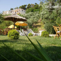 Vassilias Beach Hotel 
