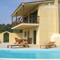 Zaki Villas