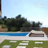 Zaki Villas