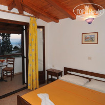 Maraki Villa