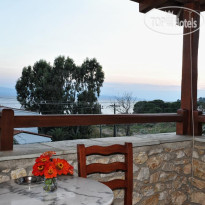 Maraki Villa