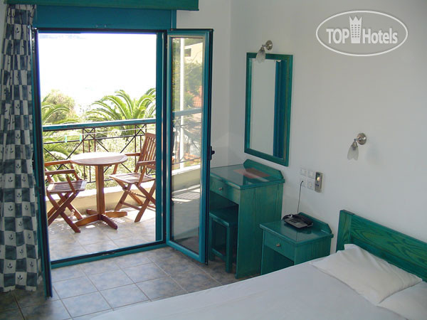 Новые добавленные фото туристов Angeliki Beach Hotel 1*