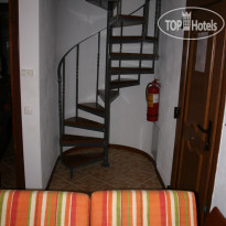 Eye Q Resort 
