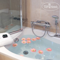 Aegean Suites Hotel