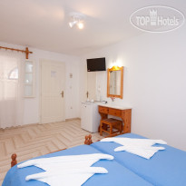 Marinos Hotel