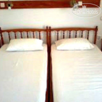 Julia Hotel 